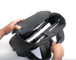 MOCHILA BACKPACK PORTA LAPTOP SOMBRA A2656 NEGRO (POLIURETANO - NYLON - A2656.02 -  ARTICULOS PROMOCIONALES) - Imagen 2