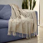 COB 007 BE - FRAZADA LUNA BEIGE (BEIGE - LANA - POLIESTER) - Imagen 4