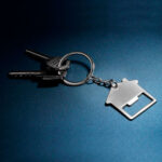 LLAVERO DESTAPADOR DENPASAR PLATA DPO 028 S (METAL) - Imagen 2