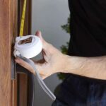 FLEXÓMETRO LUCCA BLANCO HER 019 (PLÁSTICO - METAL) - Imagen 3