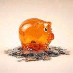 ALCANCÍA PUERQUITO NARANJA TRASLUCIDO INF 040 O (PLÁSTICO) - Imagen 2